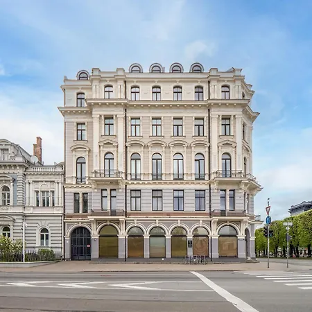 Апартаменты Monument View