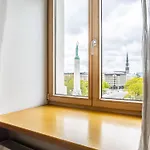 Monument View *